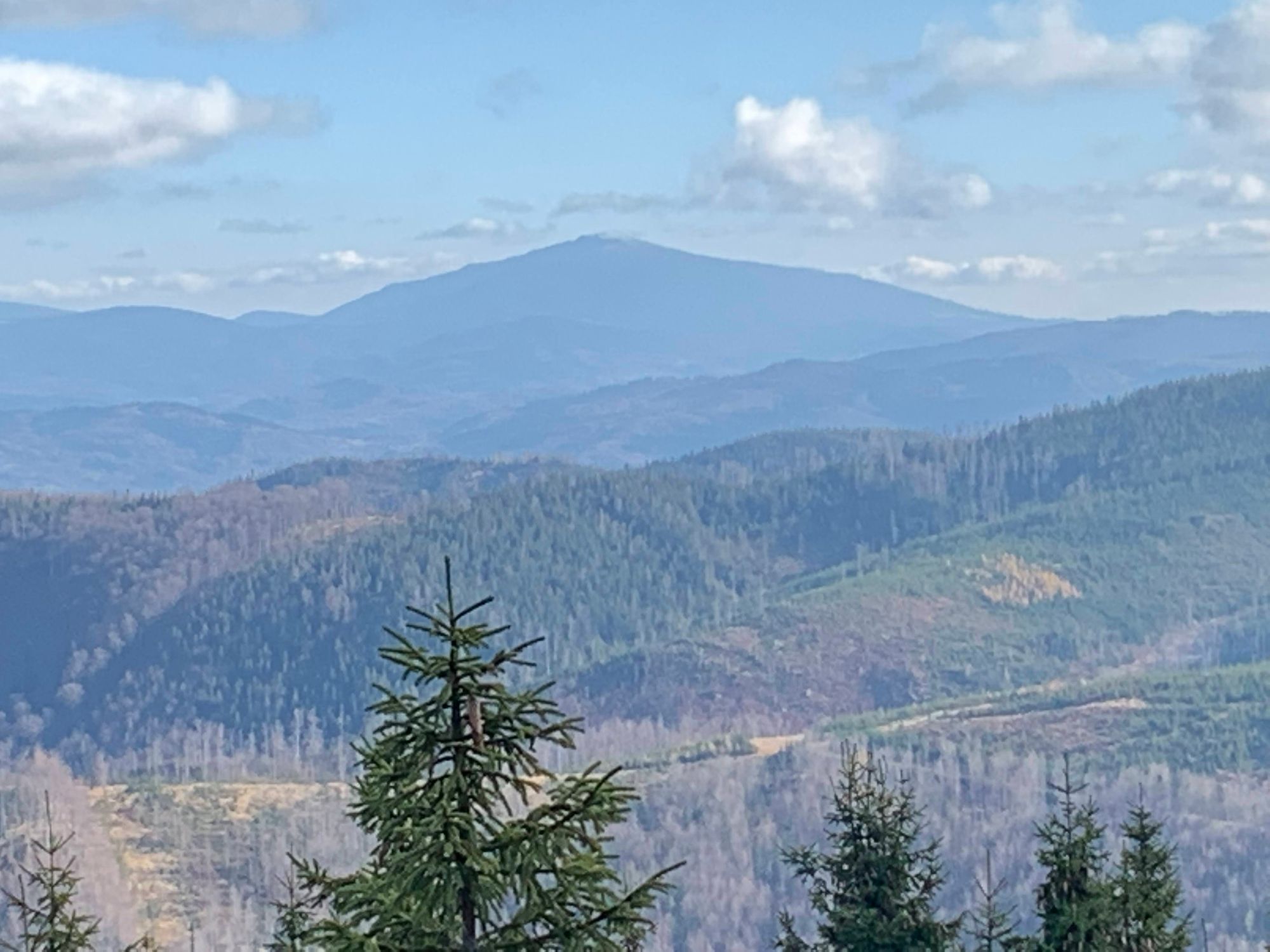 Widok z szlaku spod Magurki Wiślańskiej