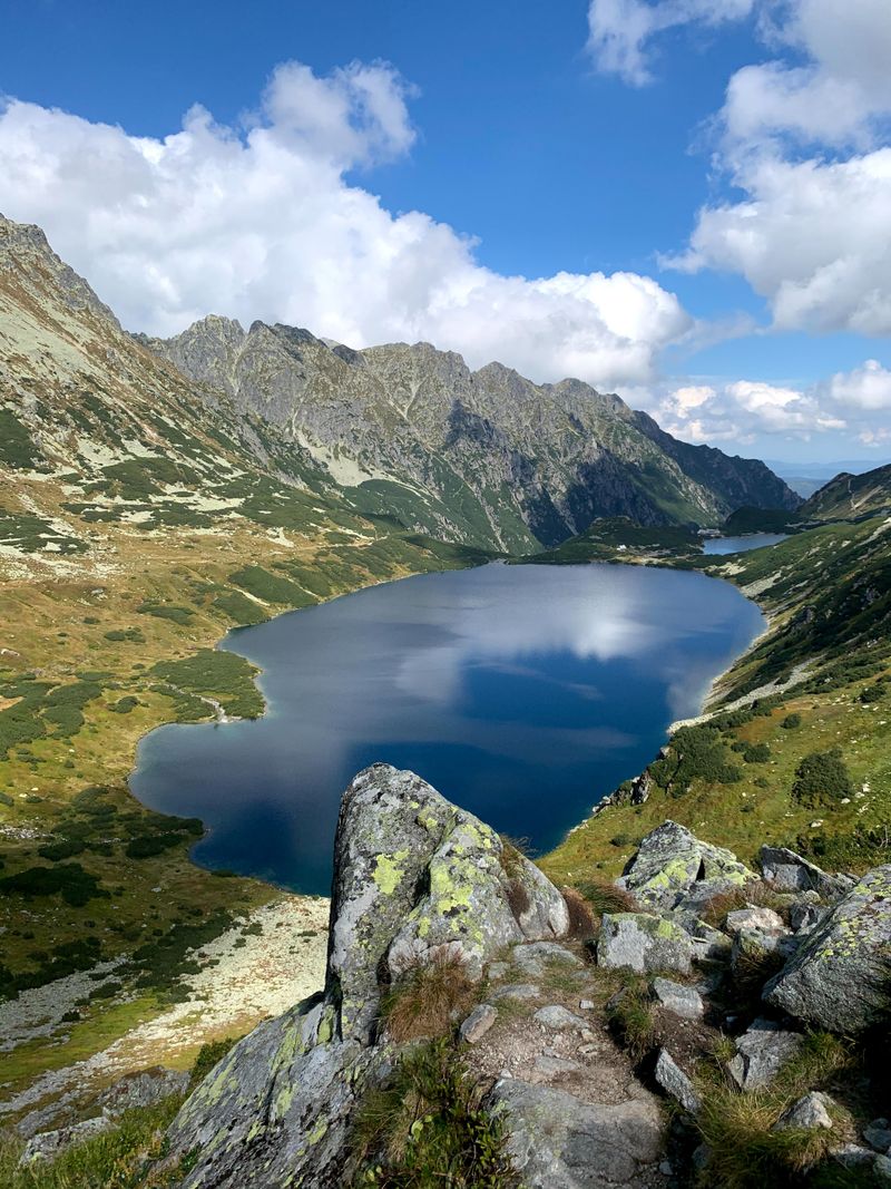 Dolina Pięciu Stawów Polskich i Szpiglasowy Wierch. Urodzinowa wędrówka i pogodowy prezent.