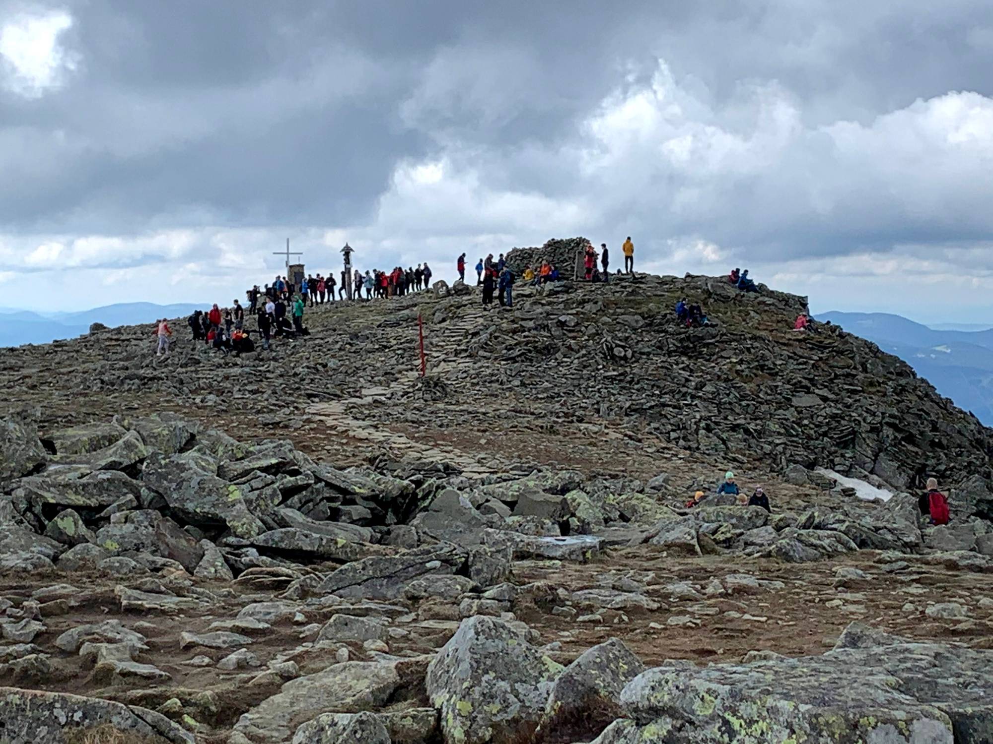 Babia Góra (Diablak) widziana ze szlaku prowadzącego z Krowiarek