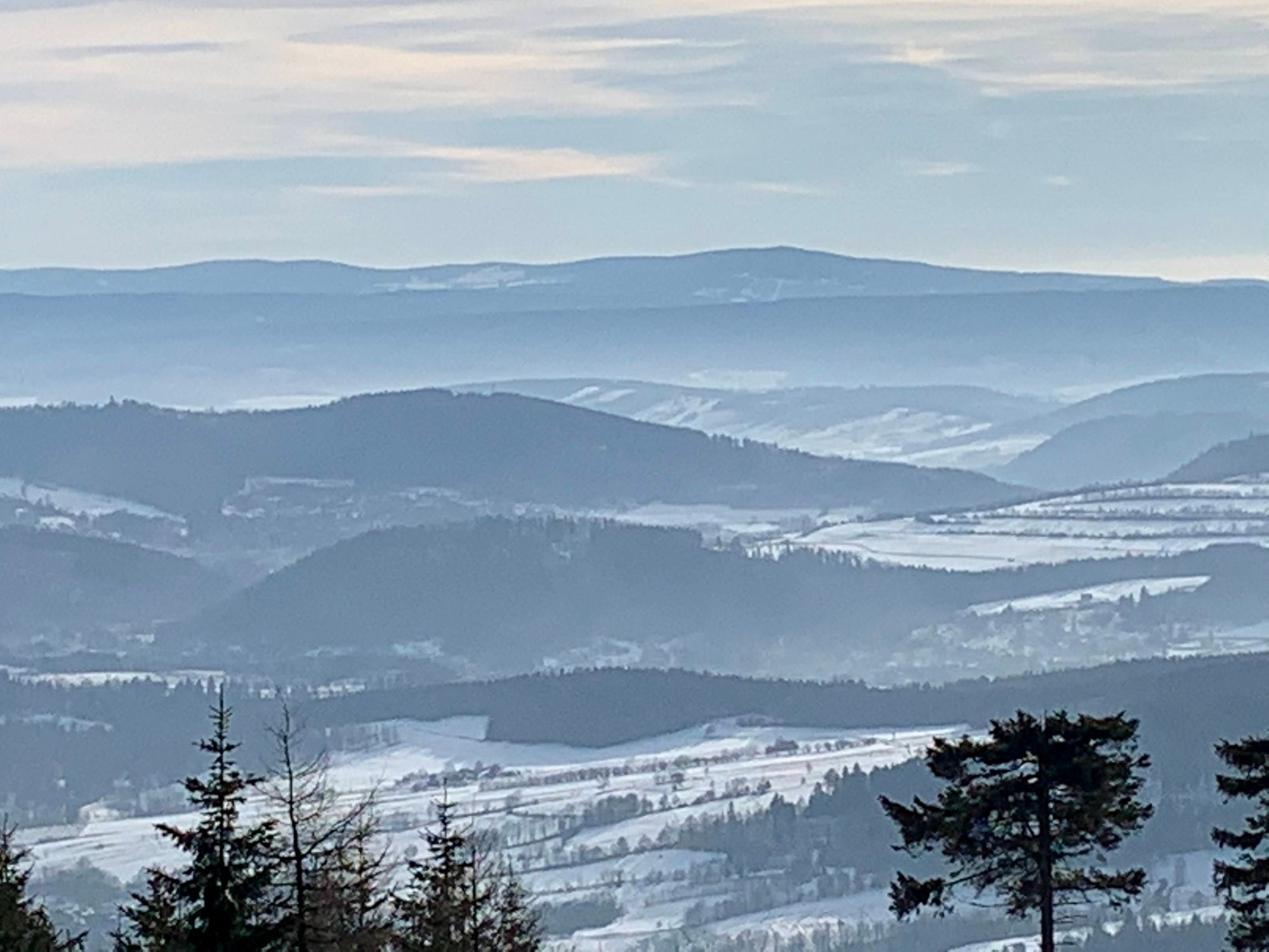 Widok na Kotlinę Kłodzką i Śnieżnik