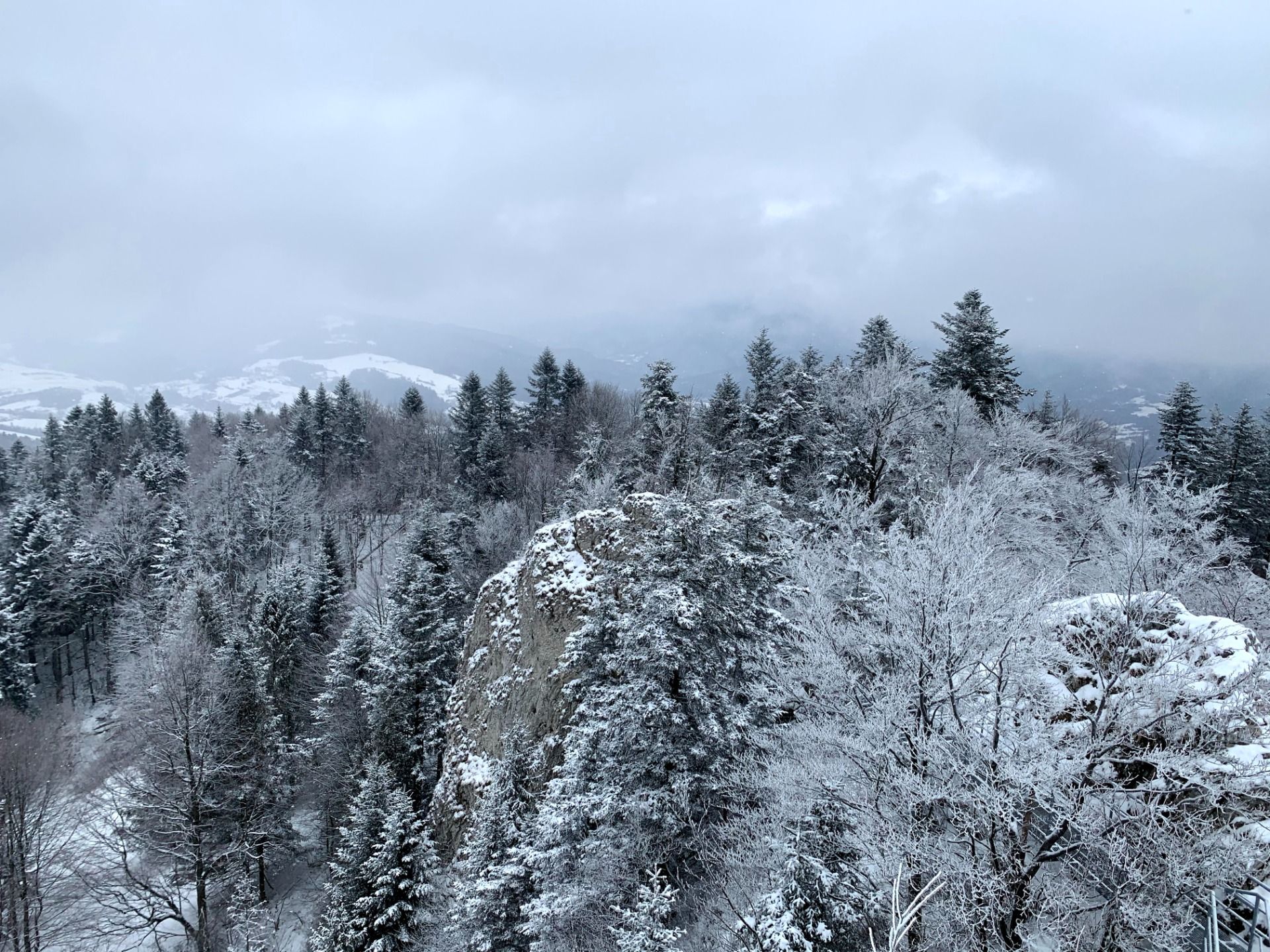 Trzy Korony i Lubań: Pieniny i Gorce na pożegnanie Zimy.