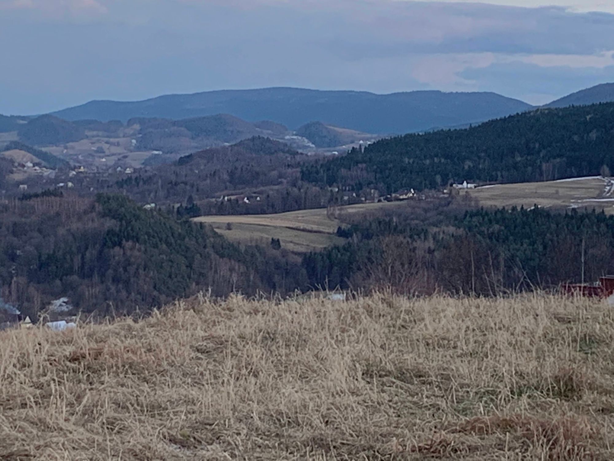 Później tego samego dnia, zejście z Lubomira