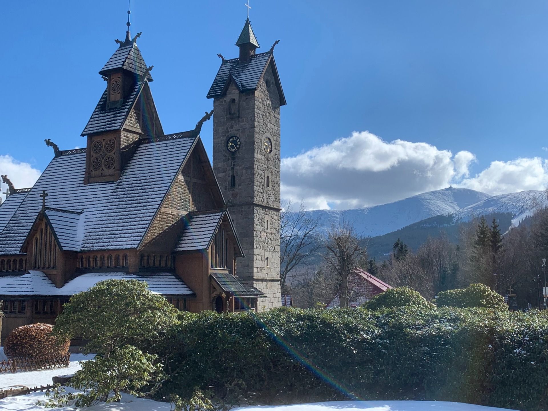 Wang Church in Karpacz, Mt Śnieżka in the background