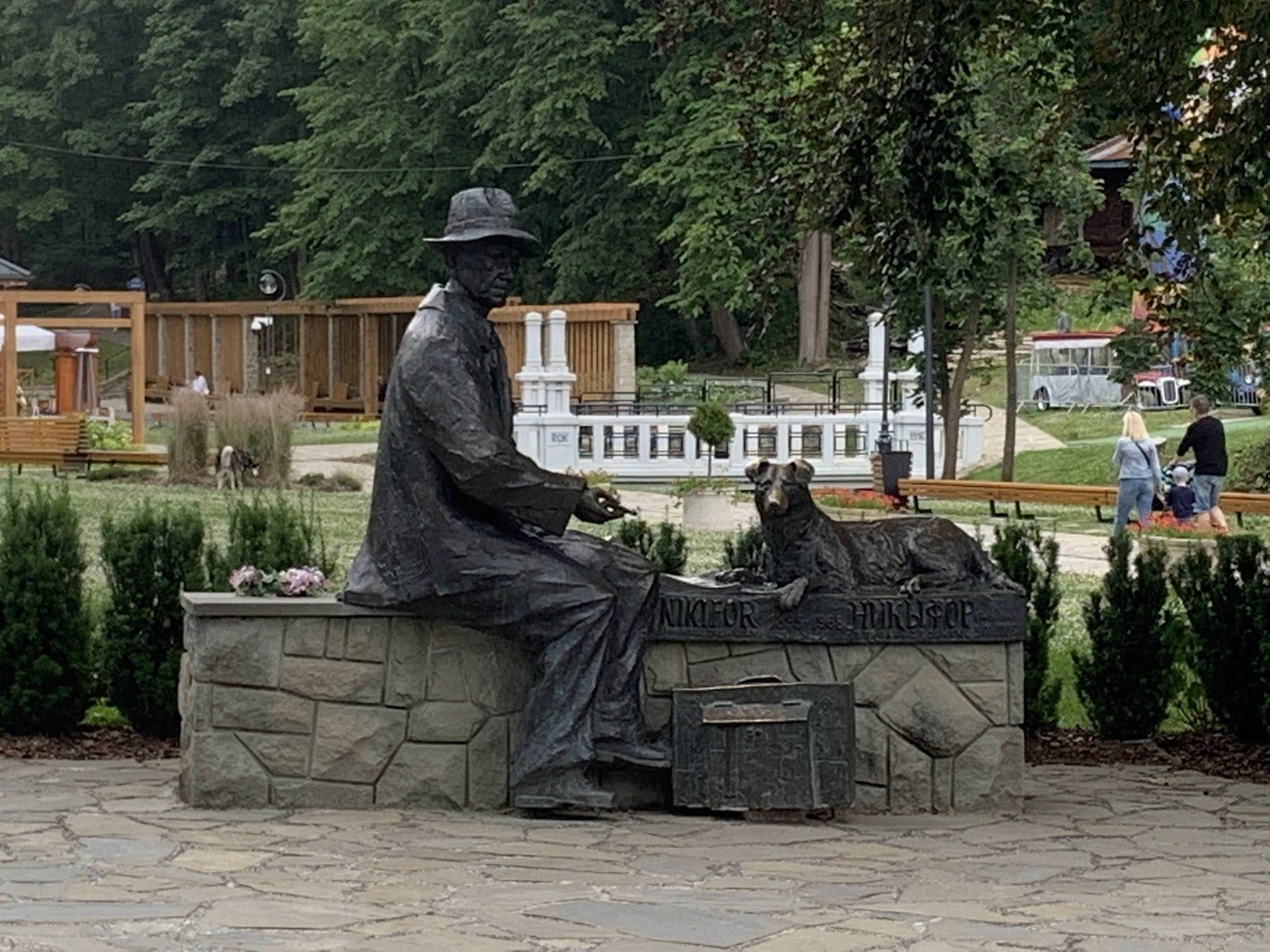 Pomnik Nikifora w Krynicy-Zdrój