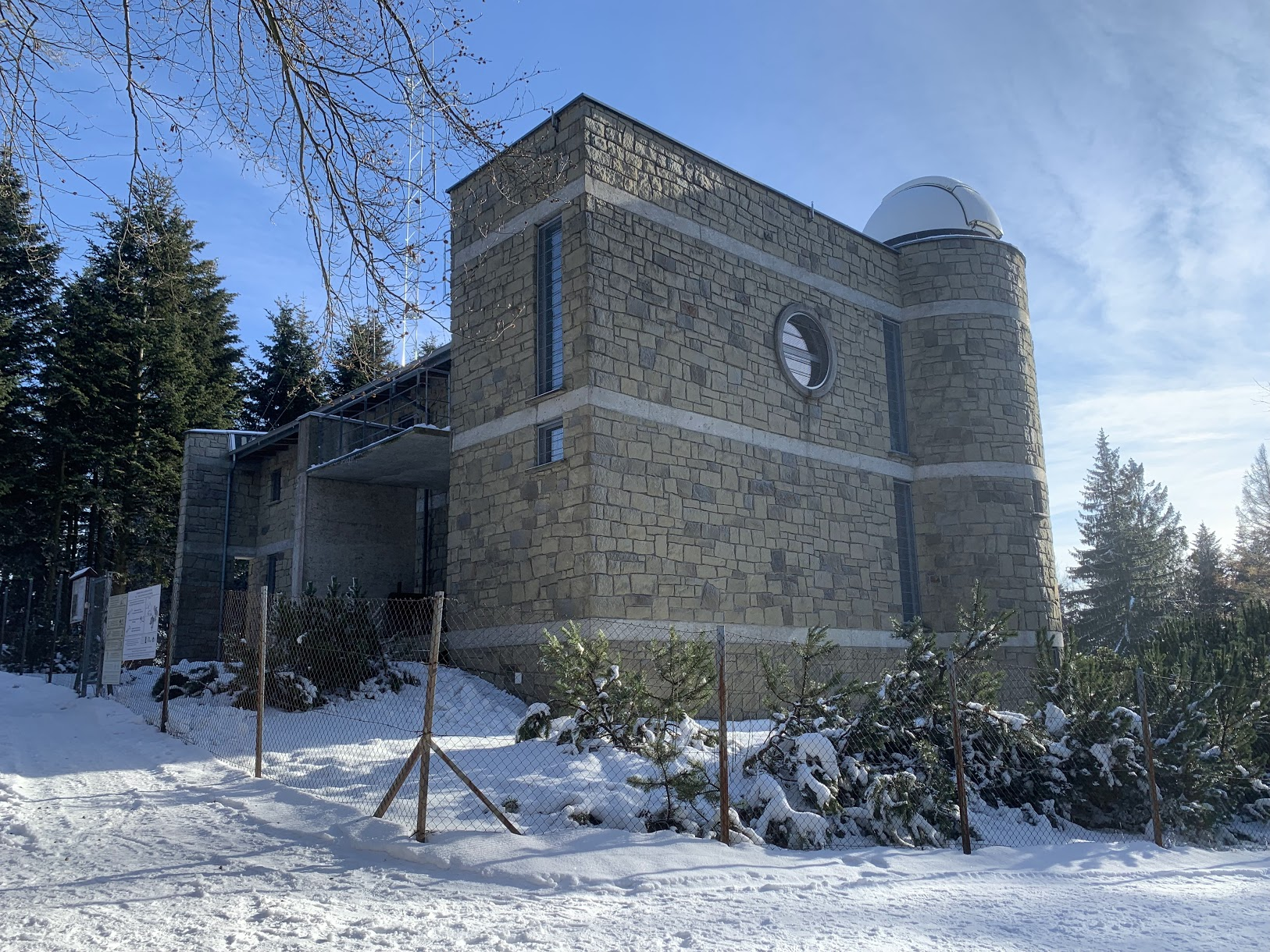 Obserwatorium Astronomiczne na Lubomirze