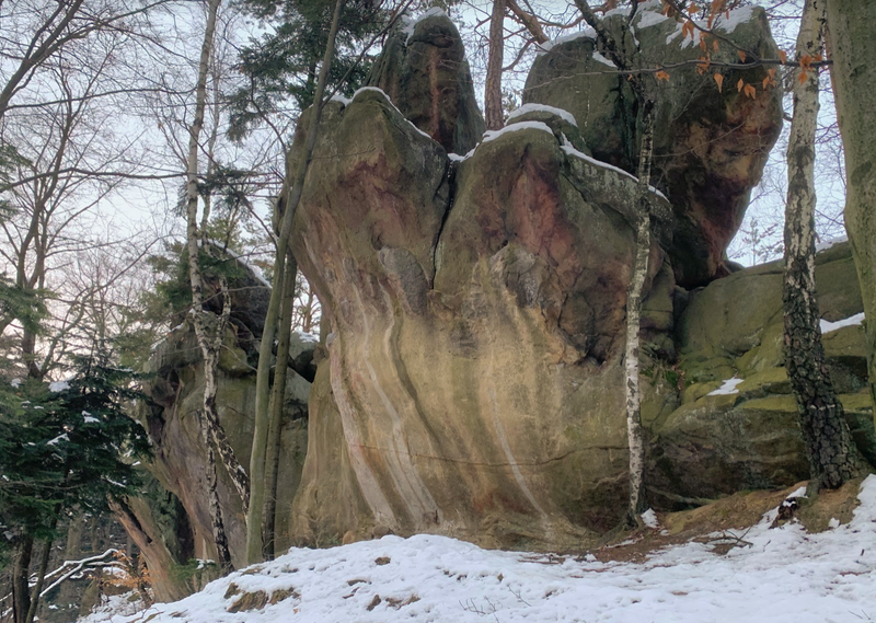 Najlepsze piwo w Beskidach. Szlak cysterski, piękna zima, tajemnicze Grodzisko i wędrująca legenda.