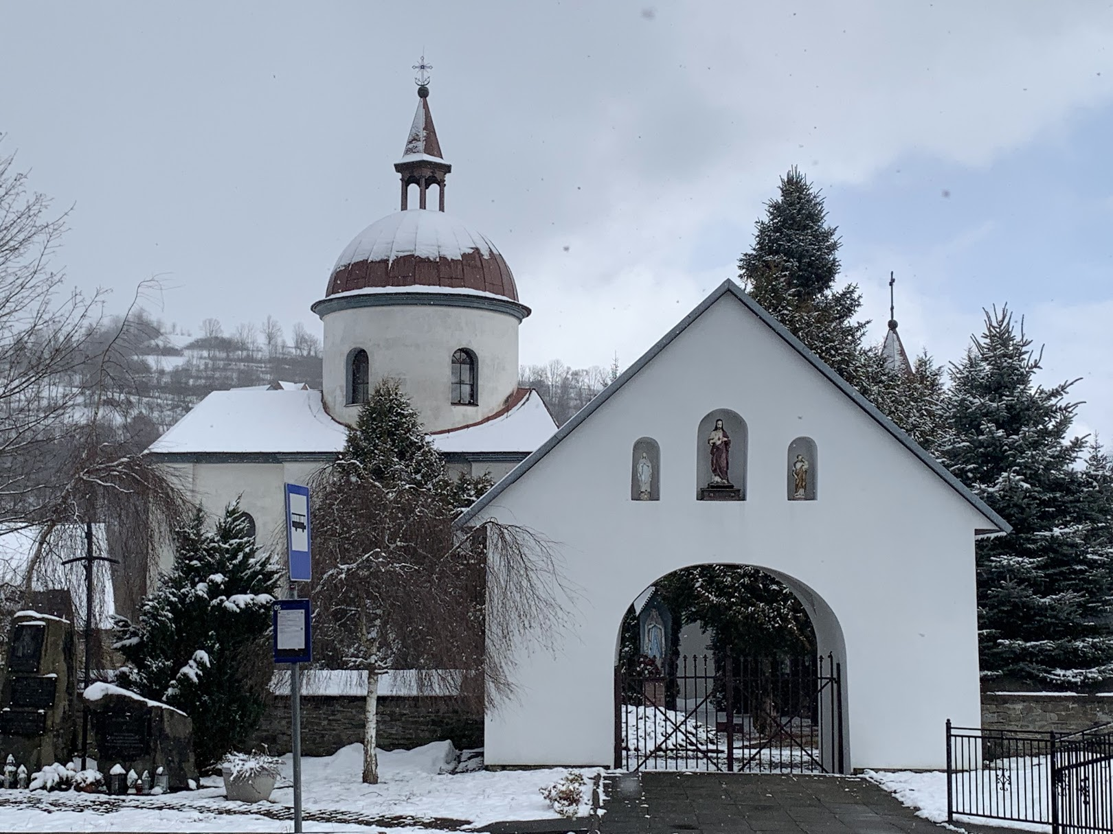 Kościół św. Sebastiana w Niedźwiedziu