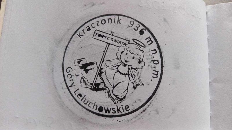 Niebieski szlak Żegiestów - Leluchów. Dzień 2. W Leluchowie zaczyna się koniec świata.