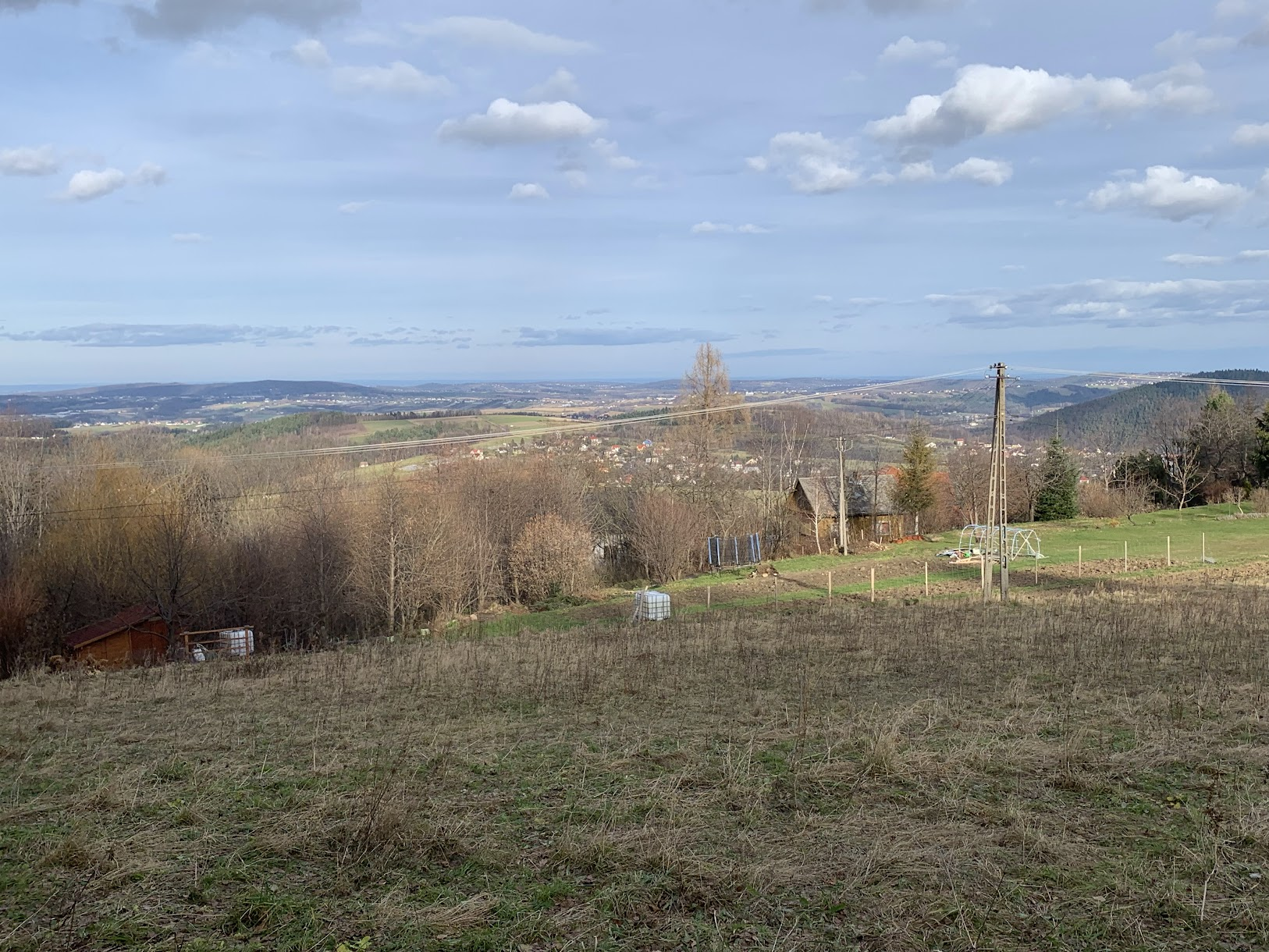 Pogórze Wiśnickie z szlaku z Żegociny na Kamionną