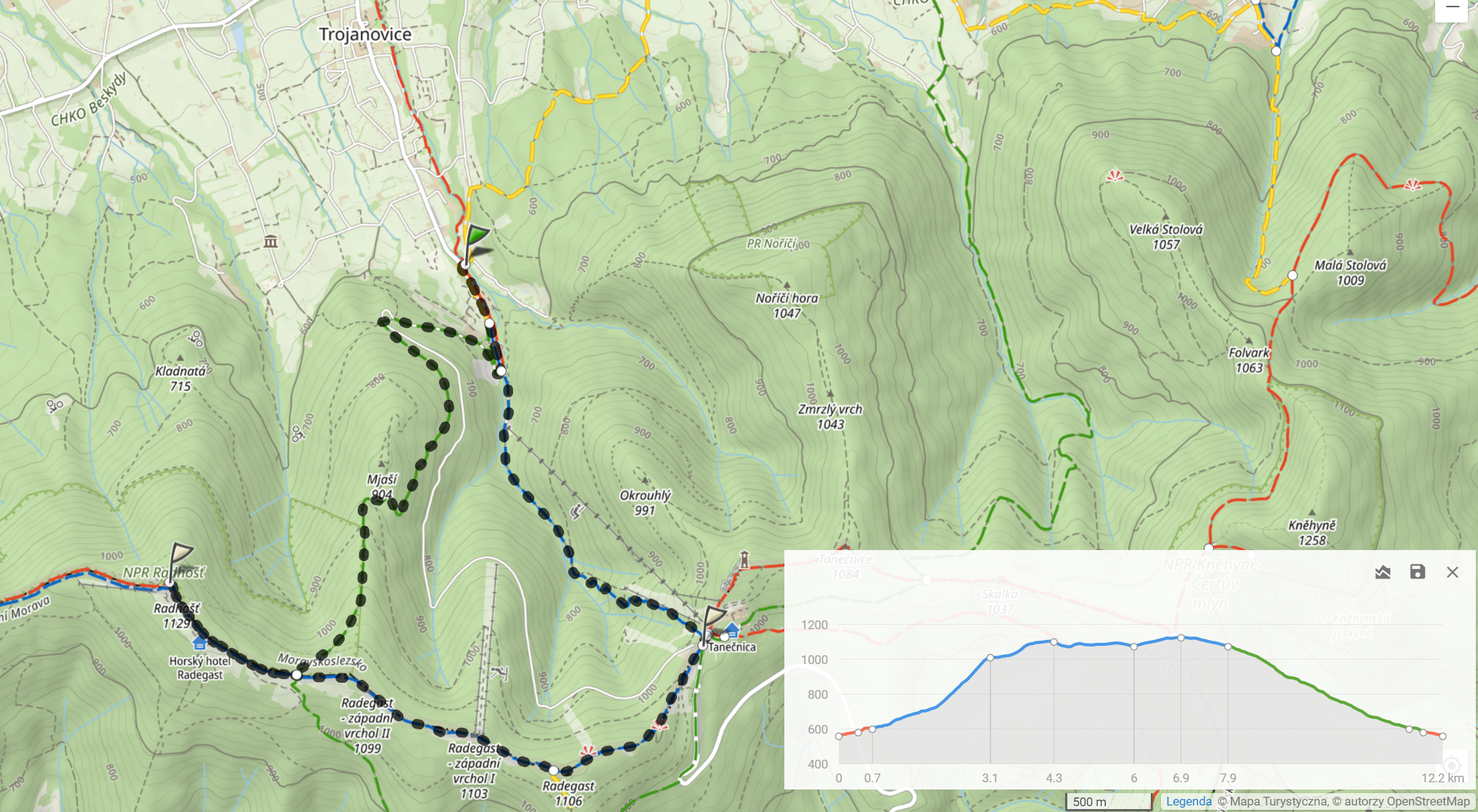 Długi weekend w Beskidzie Śląsko-Morawskim. Dzień 2 - Pustevny i Radhošť (12,2km, 612m podejść)