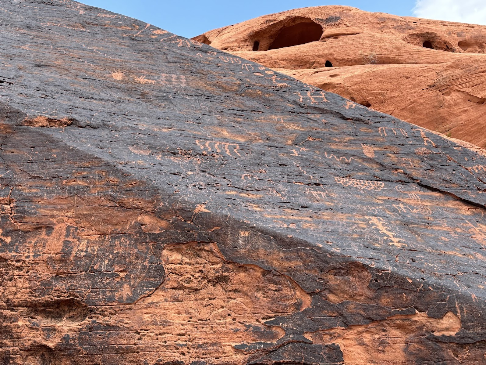Petroglyphs in Mouse’s Tank Canyon - Valley of Fire State Park, NV
