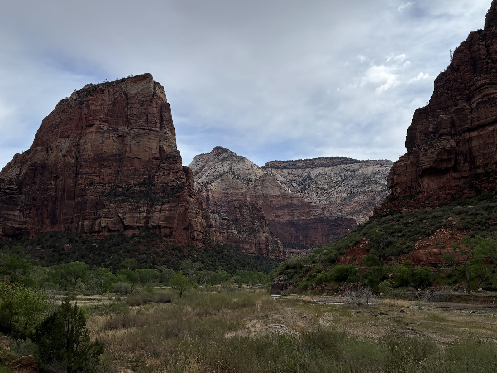 Angels Landing (left) viewed from the beginning of the trail - Zion National Park, Utah