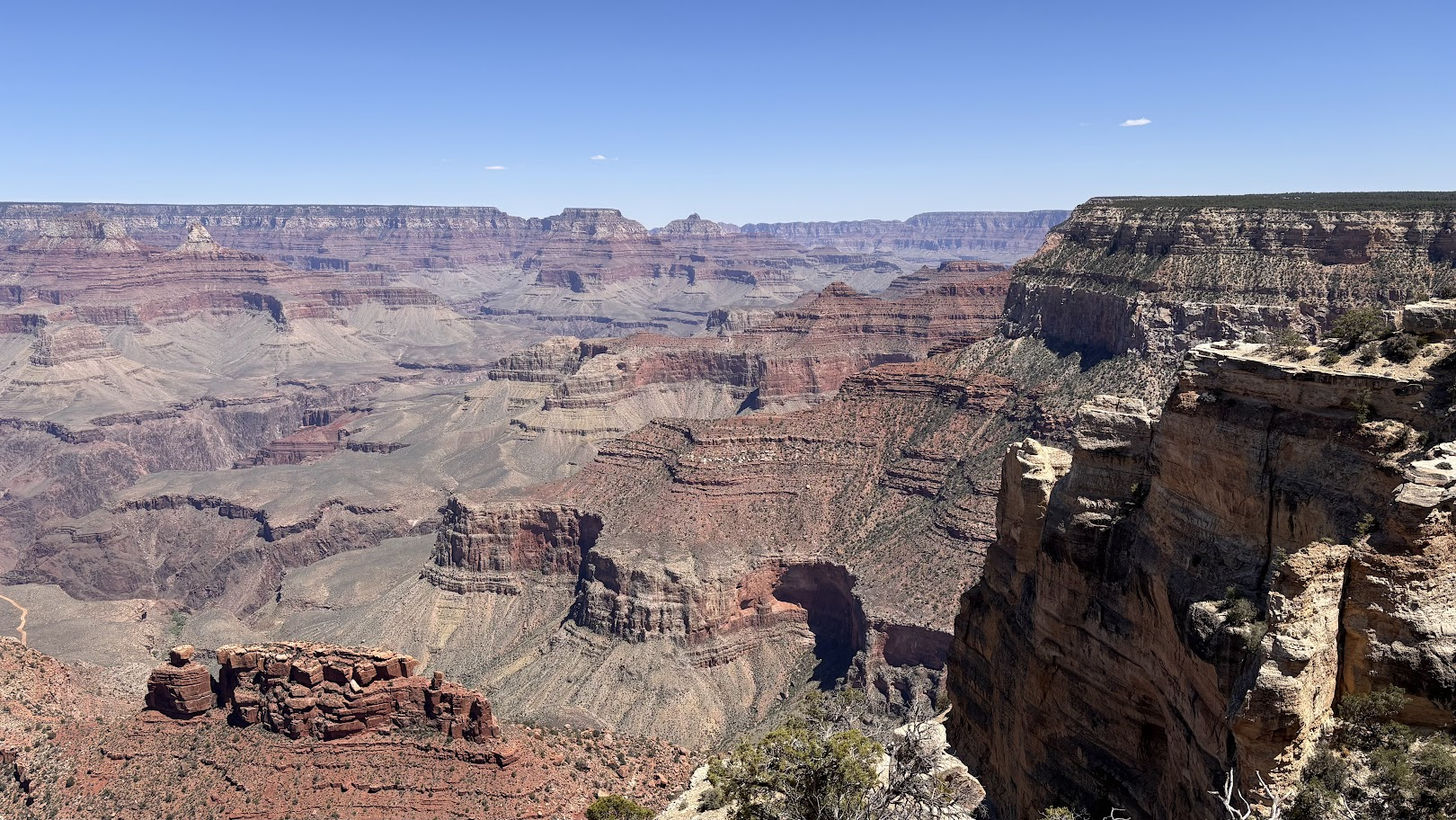Grand Canyon, wiew near Powell Point