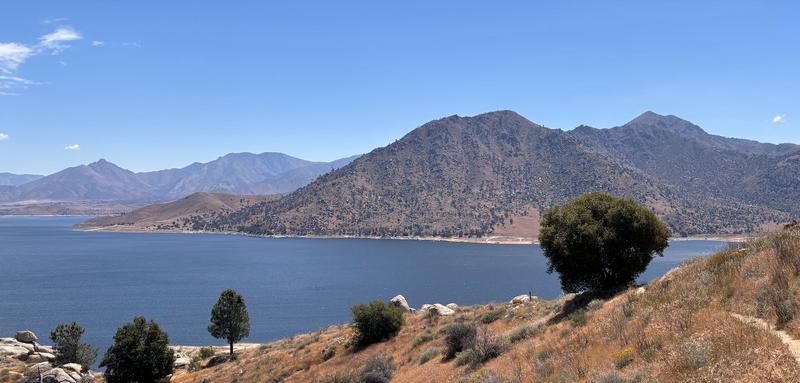 River Kern and Lake Isabella.  Unbearable Lightness of Hiking. US Southwest Trip Day 11 [POL/ENG].