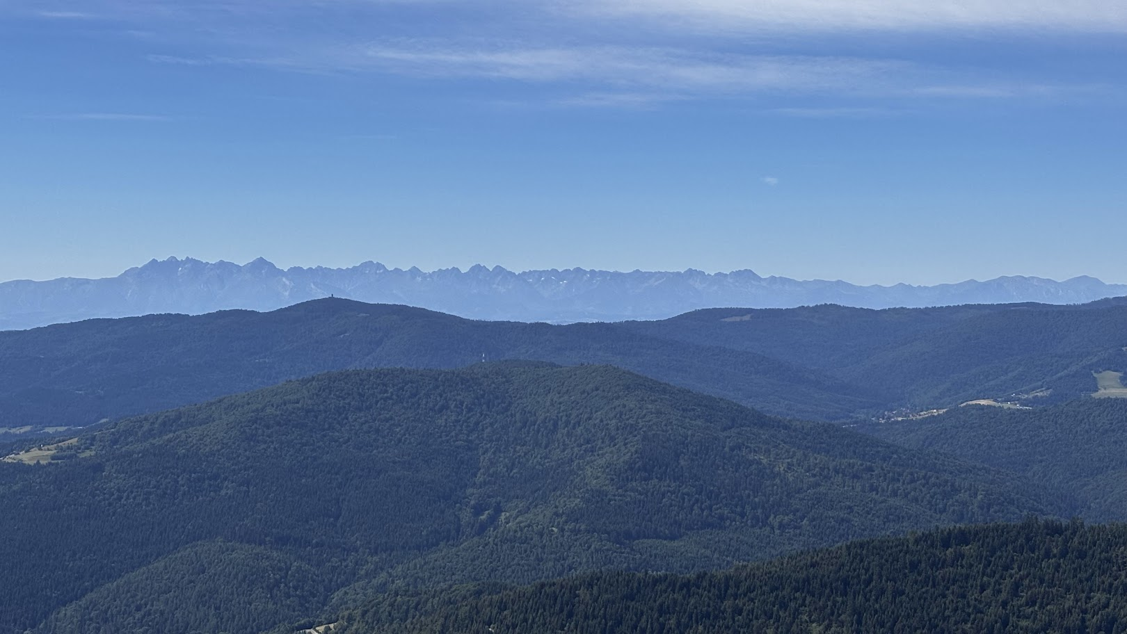Widok na Tatry z Mogielicy