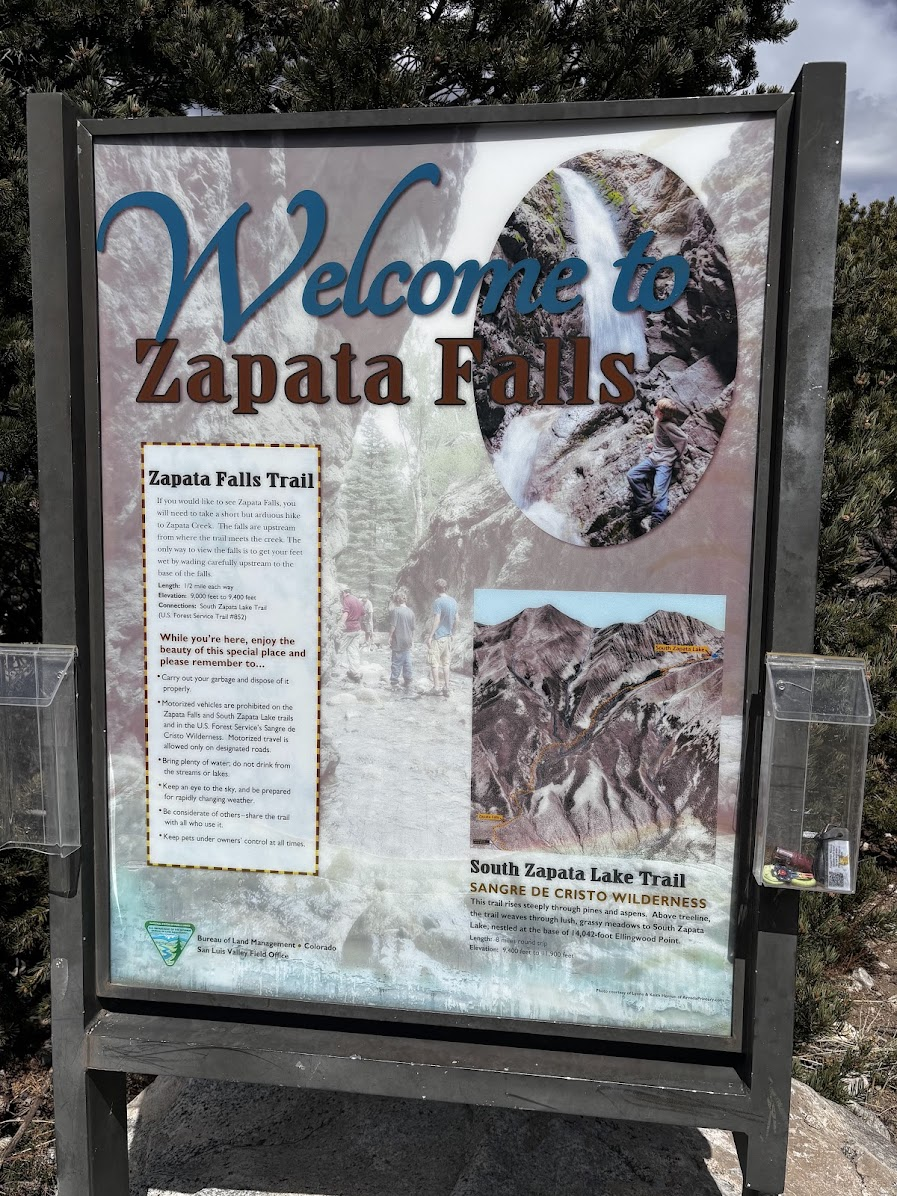 Zapata Falls Trailhead