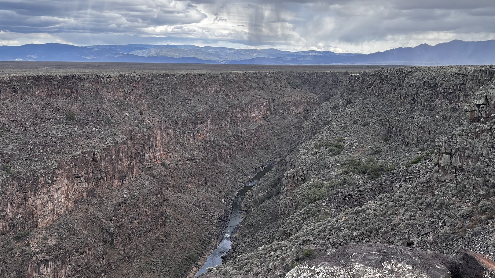 Rio Grande north of Taos, NM