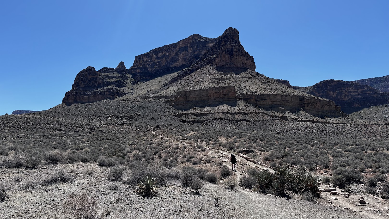 12:37 (14.1km & 975m up left); the Tipoff point