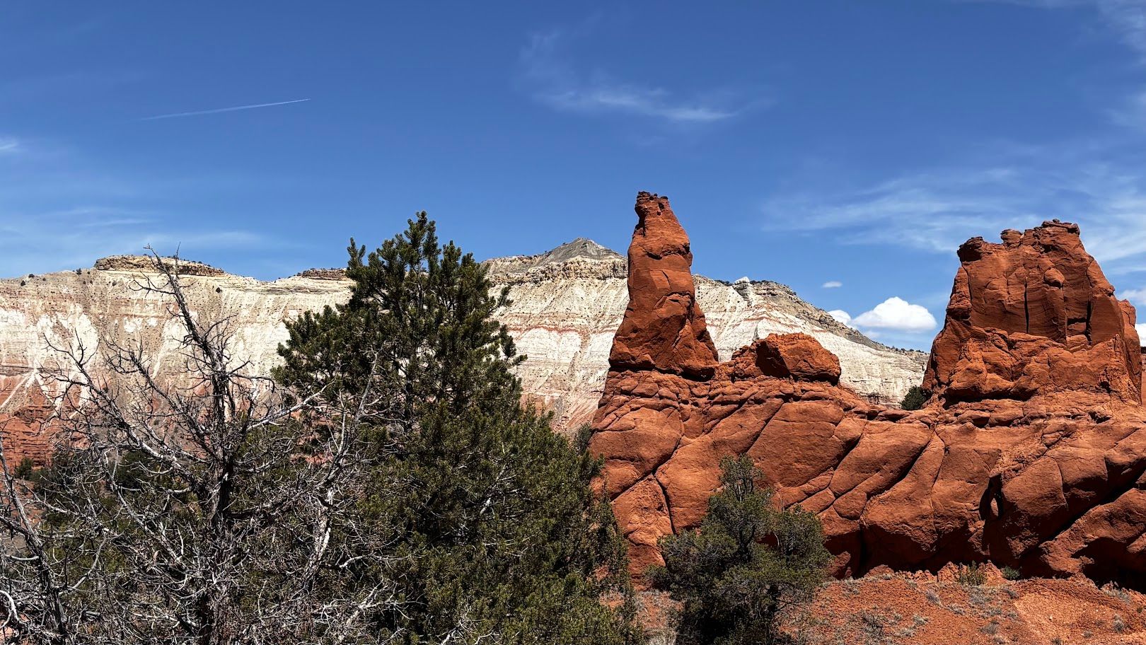 Two Utah State Parks: Kodachrome Basin & Escalante Petrified Forest. US Road Trip 2026: Day 9. PL/EN