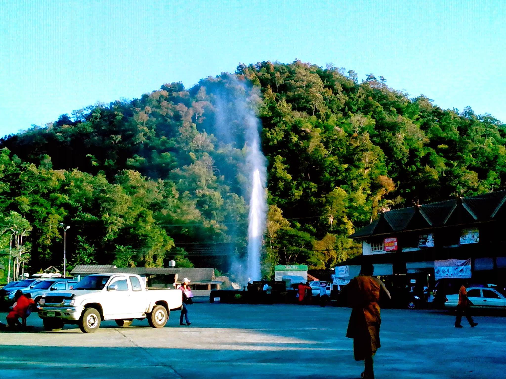 Thailand Mae Ka Chan geyser