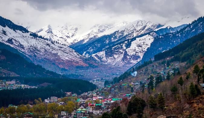 Unveiling the Charm of Manali: A Budget Traveler's Roadtrip Guide