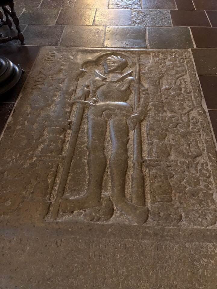 knight.jpg