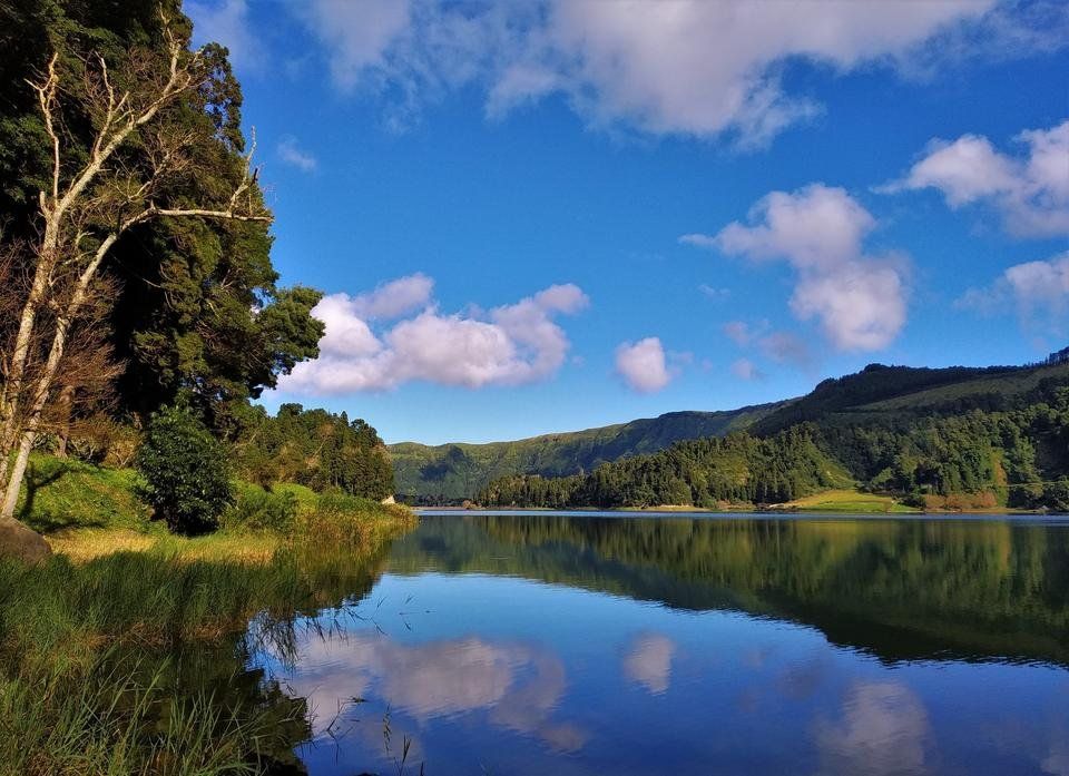 Beauties of Azores: enchanting Lagoa Verde on Sao Miguel