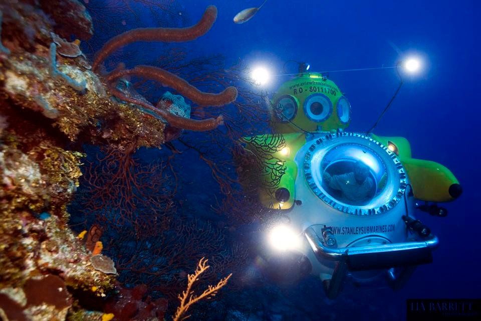 How to Survive a Homemade Submarine, Part 1 😮