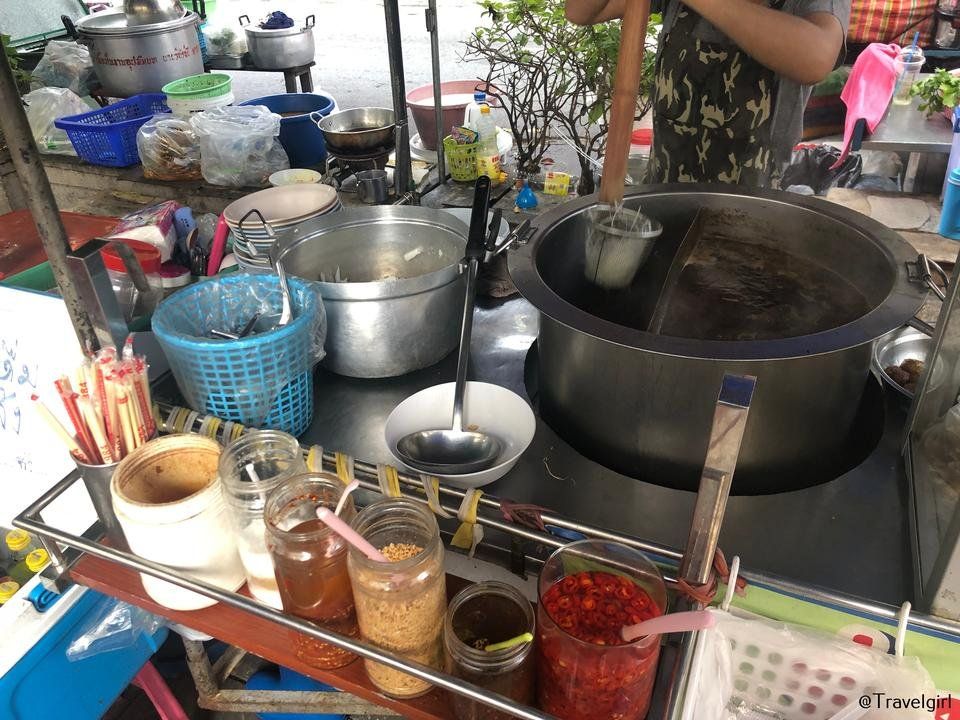 Yummy Pork Noodles on the Streets of Bangkok with Travelgirl