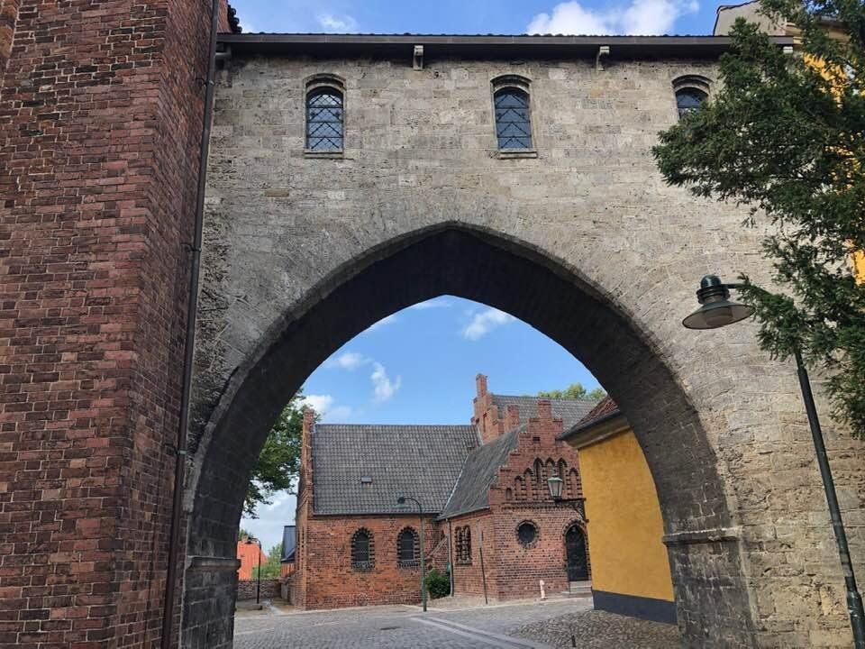 archway.jpg