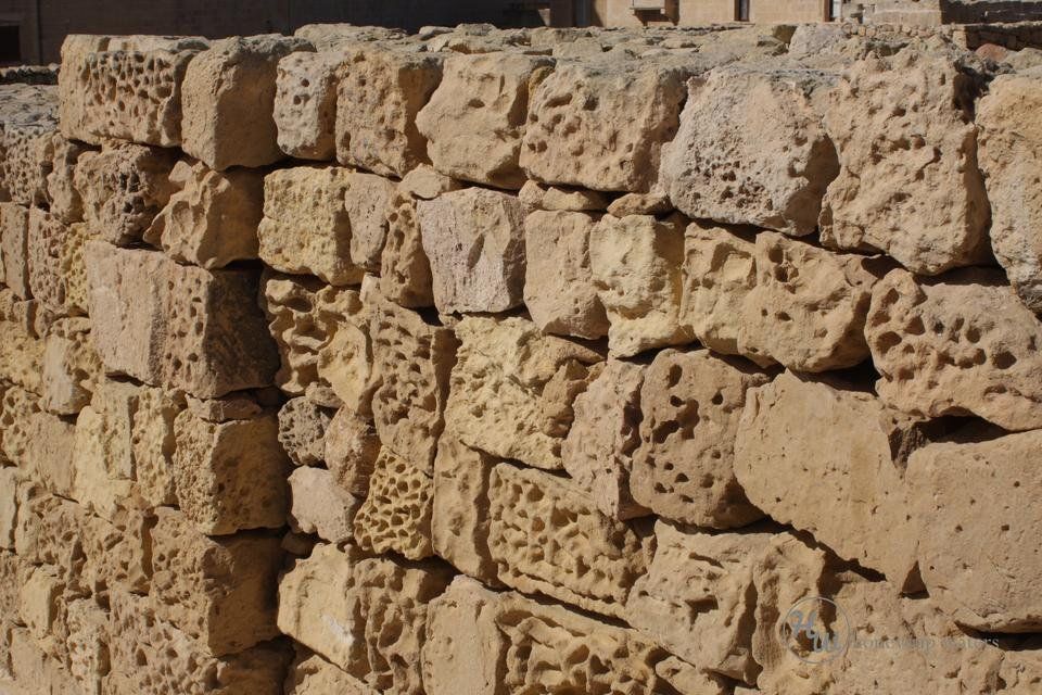 stone wall.jpg