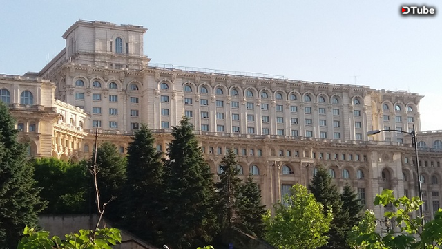 My first video on Dtube: the Palace of Parliament